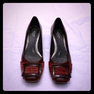 Clark’s Artisan patent and suede heels